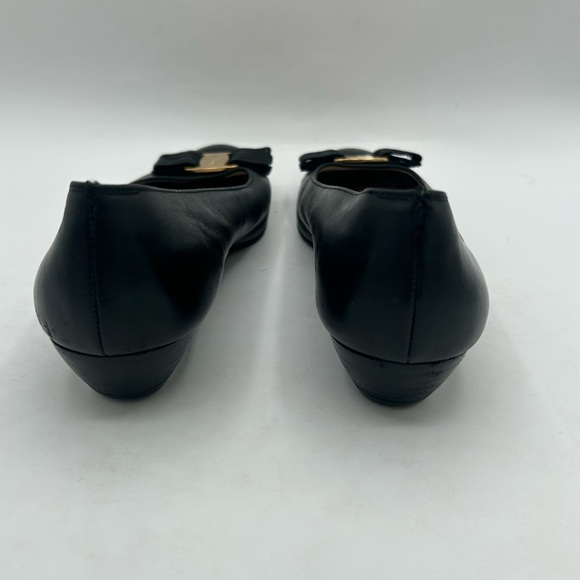 Salvatore Ferragamo Vara Gold Bow Logo Black Leather Ballerina flat Shoe  Size 7 - Picture 13 of 16